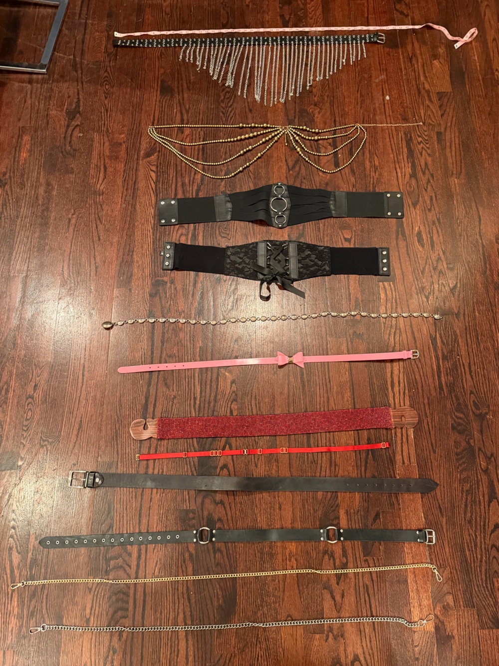 Belt & purse chain collection